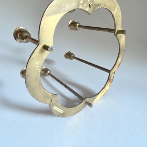 Large Vintage Brass Tabletop Candelabra Candlestick Holder | Holds 6 Candles - Picture 5 of 8